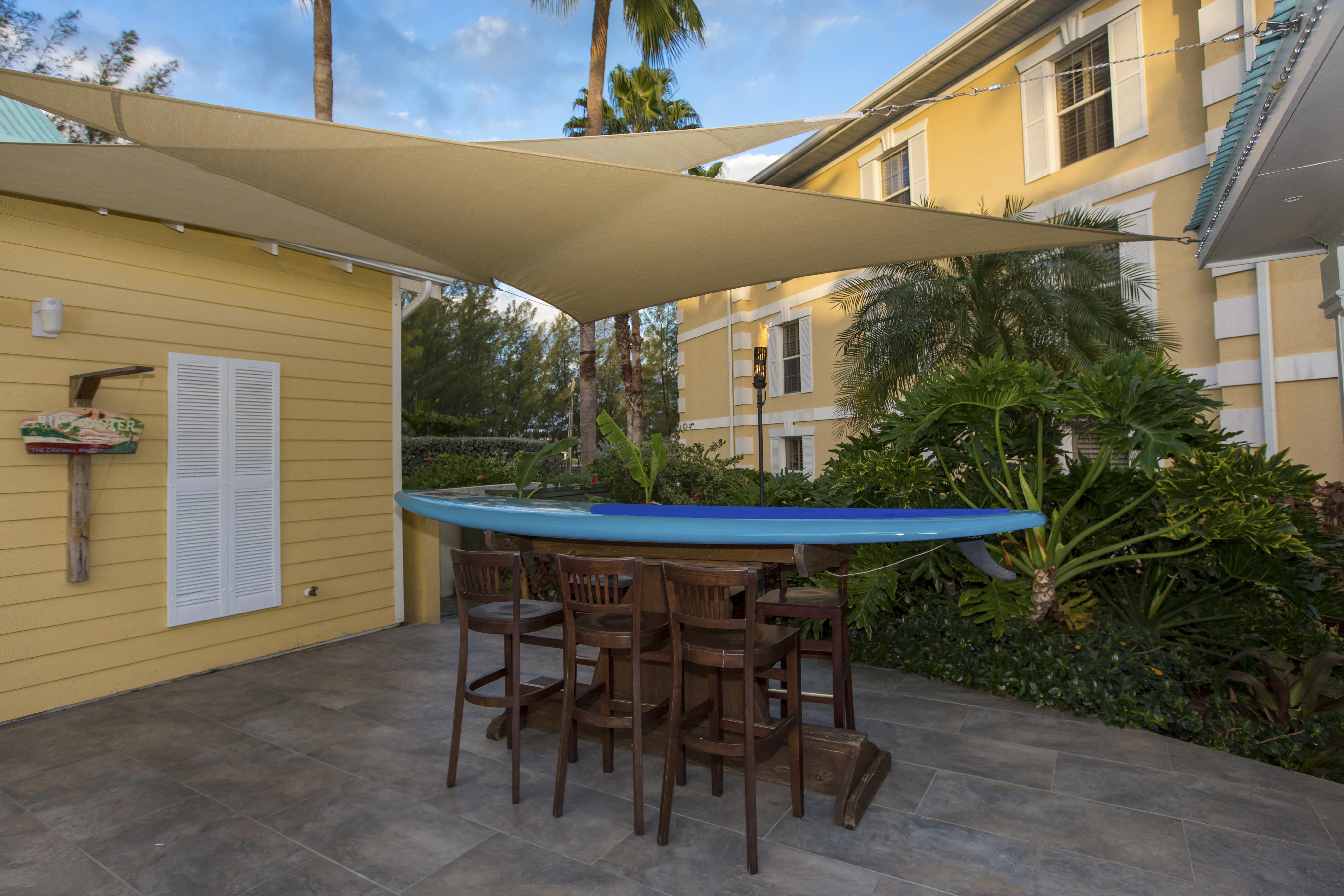 Sunshine Suites Resort West Bay Εξωτερικό φωτογραφία