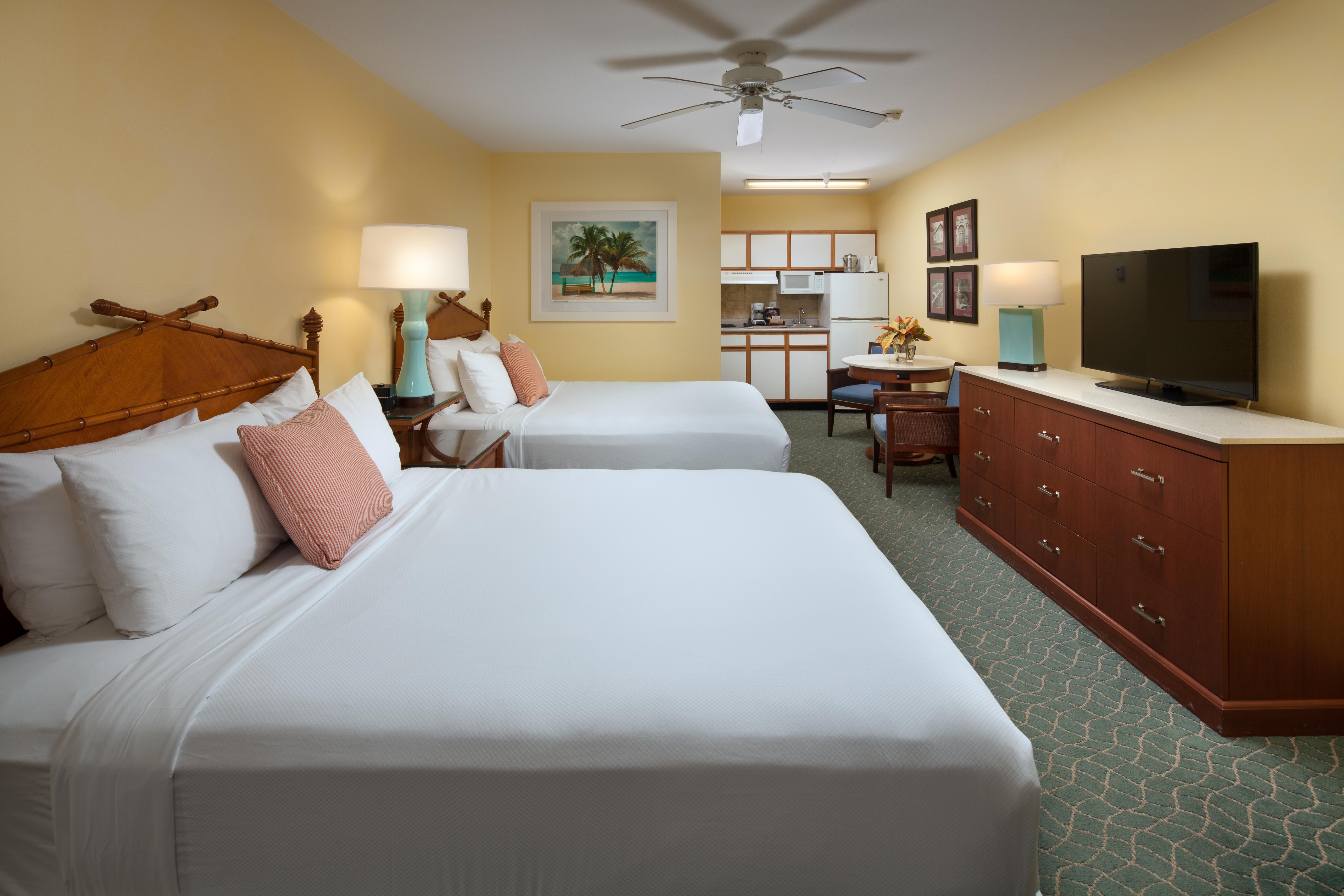 Sunshine Suites Resort West Bay Εξωτερικό φωτογραφία